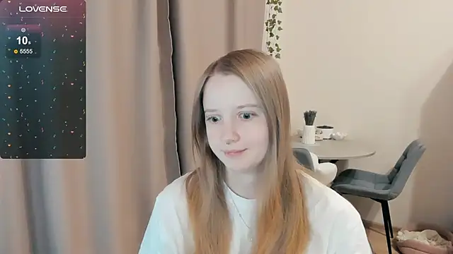 Snapshot of Alyaley chatting on November 25, 2025, 3:51 am Alyaley online show from November 25, 2025, 3:51 am