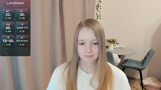 Snapshot of Alyaley chatting on December 13, 2025, 8:04 pm Alyaley online show from December 13, 2025, 8:04 pm