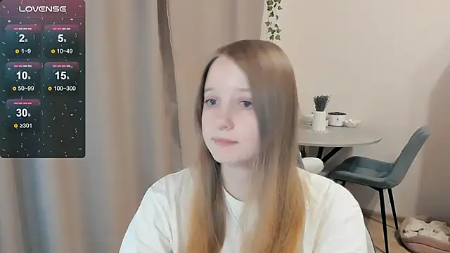 Snapshot of Alyaley chatting on October 16, 2025, 11:02 pm Alyaley online show from October 16, 2025, 11:02 pm