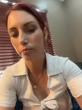 Astoria Moon online show from March 13, 2026, 9:58 am