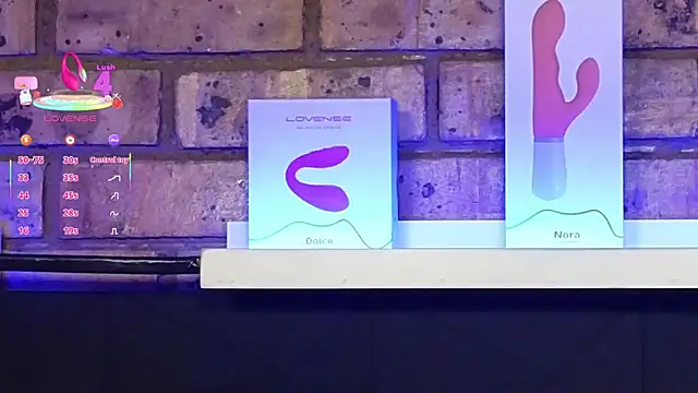 Astoria Moon online show from September 28, 2025, 7:21 pm