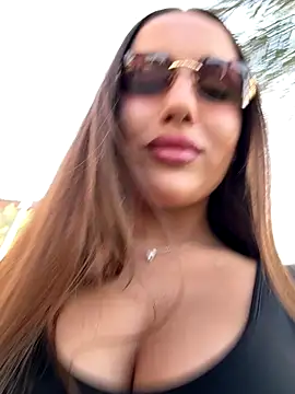 Snapshot of Syka0001 chatting on November 27, 2025, 12:38 pm Syka0001 online show from November 27, 2025, 12:38 pm