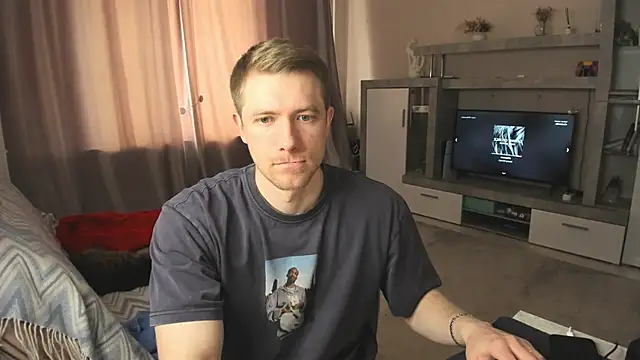 EthanPinkman online show from May 16, 2026, 6:56 am