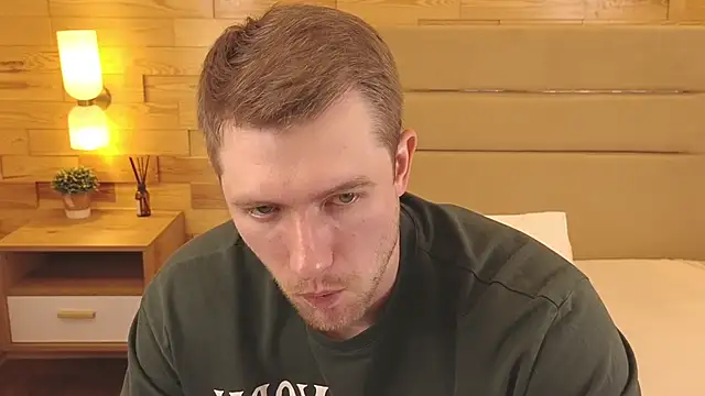 EthanPinkman online show from September 11, 2025, 4:12 am