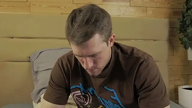 EthanPinkman online show from October 9, 2025, 4:46 am