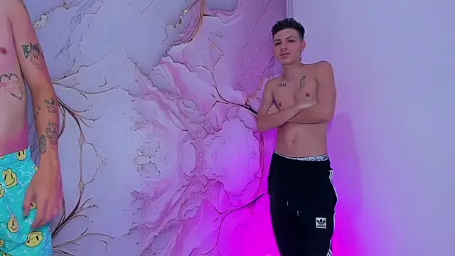 Snapshot of wild_demongirl chatting on October 25, 2025, 12:32 am wild demongirl online show from October 25, 2025, 12:32 am