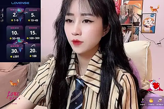  LLisa  online show from February 28, 2025, 6:20 pm