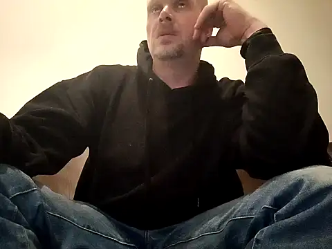 Heidemensch online show from January 28, 2025, 7:10 pm