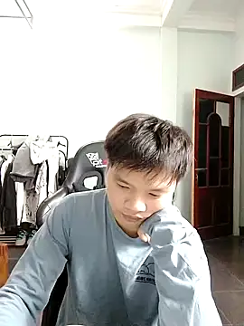 Snapshot of Kelvin_kol chatting on December 10, 2024, 1:00 pm Kelvin kol online show from December 10, 2024, 1:00 pm