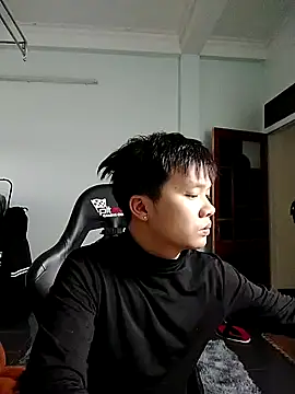 Snapshot of Kelvin_kol chatting on December 15, 2024, 7:24 am Kelvin kol online show from December 15, 2024, 7:24 am