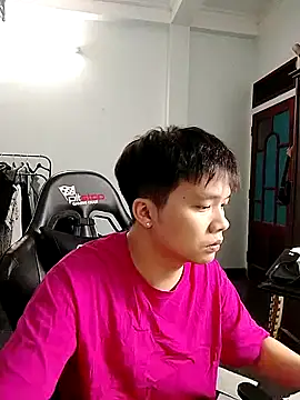 Snapshot of Kelvin_kol chatting on December 5, 2024, 3:44 pm Kelvin kol online show from December 5, 2024, 3:44 pm