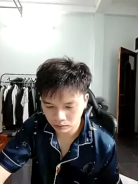 Snapshot of Kelvin_kol chatting on December 2, 2024, 12:35 pm Kelvin kol online show from December 2, 2024, 12:35 pm