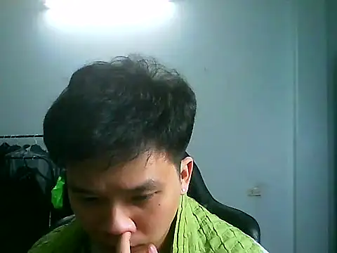 Snapshot of Kelvin_kol chatting on February 24, 2025, 4:26 pm Kelvin kol online show from February 24, 2025, 4:26 pm