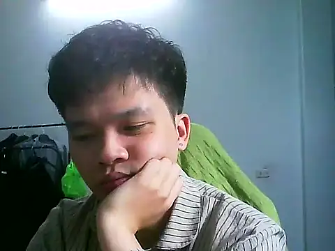 Snapshot of Kelvin_kol chatting on February 26, 2025, 1:22 pm Kelvin kol online show from February 26, 2025, 1:22 pm