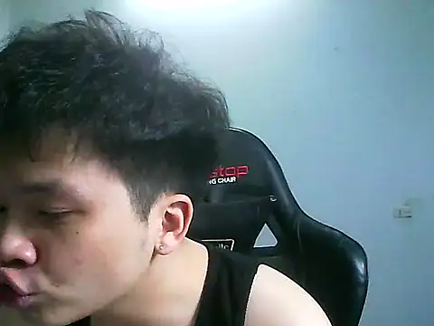 Snapshot of Kelvin_kol chatting on March 13, 2025, 3:50 pm Kelvin kol online show from March 13, 2025, 3:50 pm