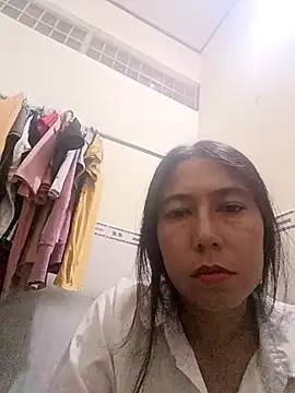 2HotAsain4u online show from November 26, 2025, 1:27 am