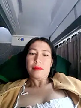 2HotAsain4u online show from April 2, 2026, 12:18 am