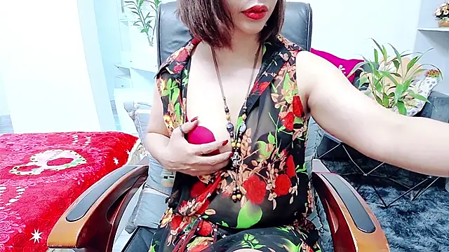 Miu-Le online show from June 4, 2026, 8:52 am
