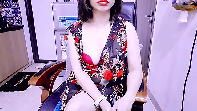 Miu-Le online show from April 8, 2026, 1:34 pm