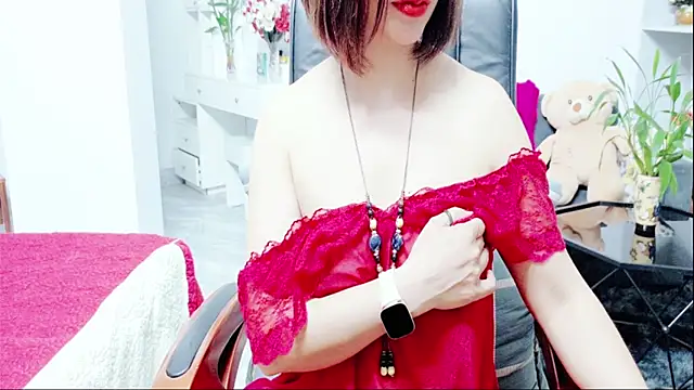 Miu-Le online show from July 12, 2026, 8:31 pm