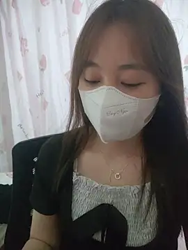 Kajisu 26 online show from April 10, 2026, 2:07 am