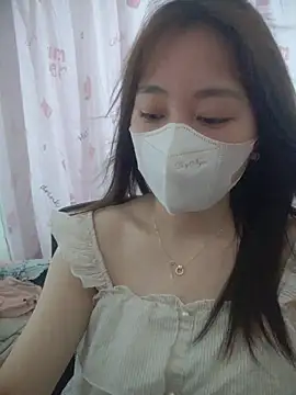 Kajisu 26 online show from April 14, 2026, 1:43 am