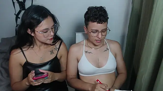 01antoniafranco online show from March 18, 2025, 2:29 am