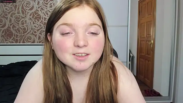 Snapshot of BettySprouse chatting on January 8, 2025, 2:25 am BettySprouse online show from January 8, 2025, 2:25 am