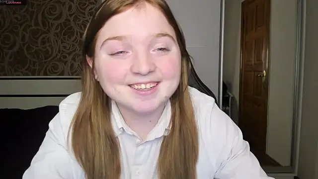Snapshot of BettySprouse chatting on January 20, 2025, 5:37 pm BettySprouse online show from January 20, 2025, 5:37 pm
