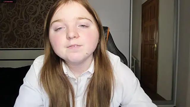 Snapshot of BettySprouse chatting on January 19, 2025, 7:25 am BettySprouse online show from January 19, 2025, 7:25 am