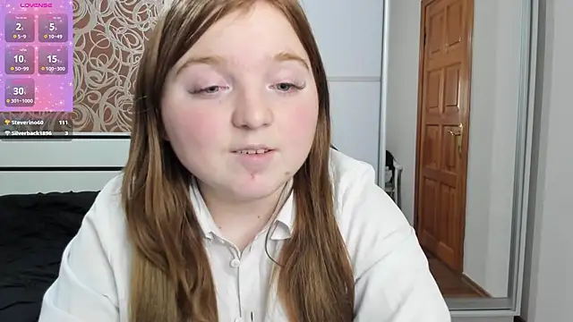 Snapshot of BettySprouse chatting on January 3, 2025, 12:00 am BettySprouse online show from January 3, 2025, 12:00 am