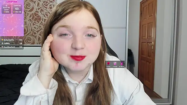 Snapshot of BettySprouse chatting on January 3, 2025, 9:15 pm BettySprouse online show from January 3, 2025, 9:15 pm