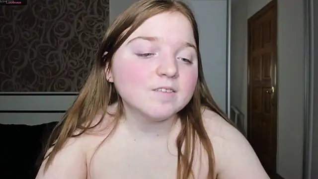 Snapshot of BettySprouse chatting on January 19, 2025, 10:28 am BettySprouse online show from January 19, 2025, 10:28 am