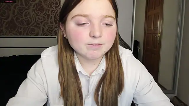 Snapshot of BettySprouse chatting on January 12, 2025, 5:22 pm BettySprouse online show from January 12, 2025, 5:22 pm