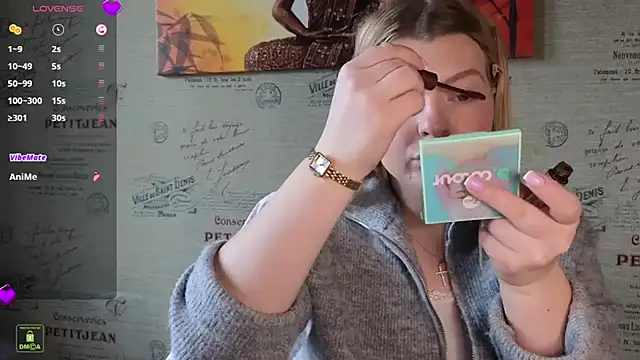 Snapshot of RinaBlondie chatting on March 7, 2025, 7:52 am RinaBlondie online show from March 7, 2025, 7:52 am