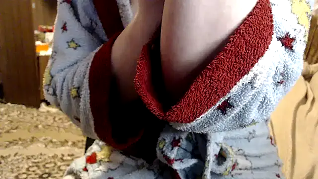  Kitti  online show from March 14, 2025, 4:21 am