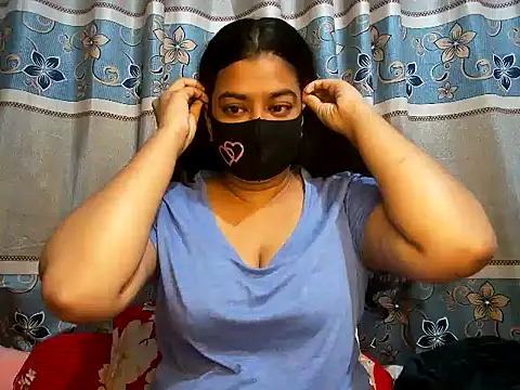 A-sweetgirl online show from March 19, 2025, 4:34 pm