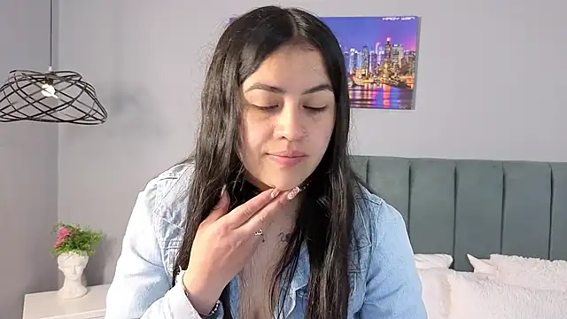 Snapshot of Alli_cooper chatting on June 9, 2026, 1:56 pm Alli cooper online show from June 9, 2026, 1:56 pm