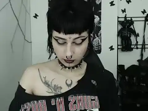 n0sferatus   online show from October 2, 2025, 3:10 am