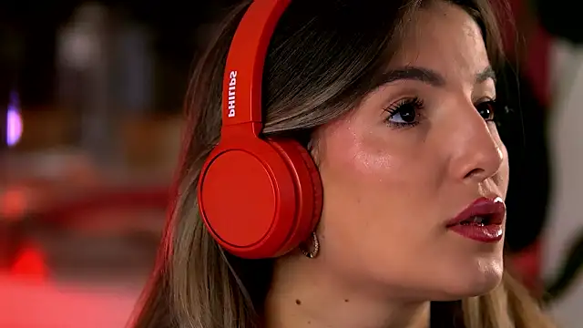 Snapshot of KellyMathews chatting on February 4, 2026, 3:12 am KellyMathews online show from February 4, 2026, 3:12 am