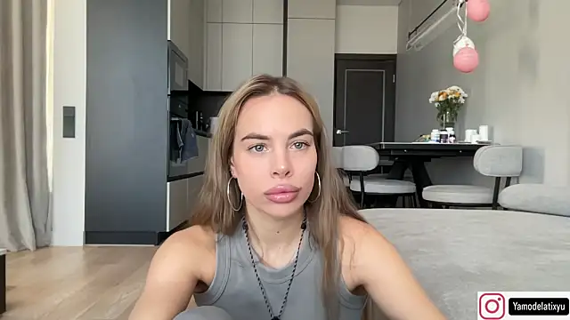 diffgirls2 online show from October 17, 2025, 9:56 am