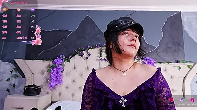 Snapshot of AmberGreyy_ chatting on May 24, 2026, 6:19 pm AmberGreyy online show from May 24, 2026, 6:19 pm