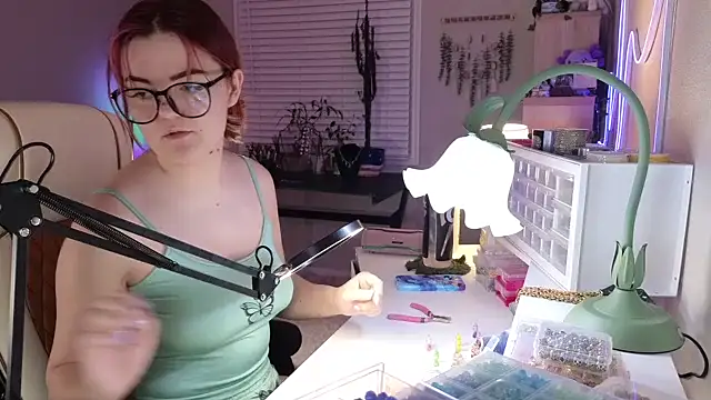 rodeobrii online show from February 20, 2025, 2:29 am