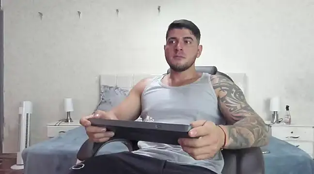 Snapshot of Teilor_Creed chatting on March 6, 2025, 8:27 pm Teilor Creed online show from March 6, 2025, 8:27 pm