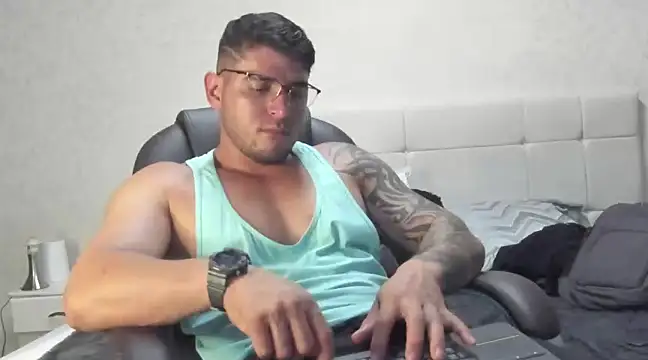 Snapshot of Teilor_Creed chatting on March 20, 2025, 10:51 pm Teilor Creed online show from March 20, 2025, 10:51 pm