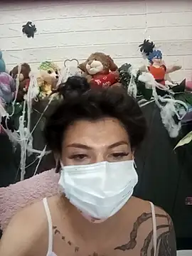 Devilnia9 online show from November 17, 2025, 9:35 am