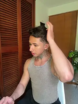 ArchiGoldd online show from April 4, 2026, 6:47 pm