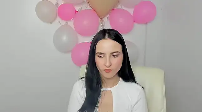 Sara djefri online show from March 6, 2025, 12:52 pm