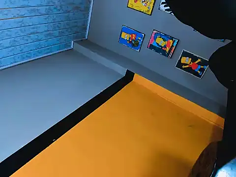 nathasha-hotts online show from April 4, 2026, 2:01 pm