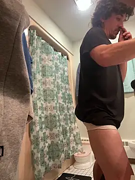 Lilsmokeshow017 online show from September 29, 2025, 7:37 am